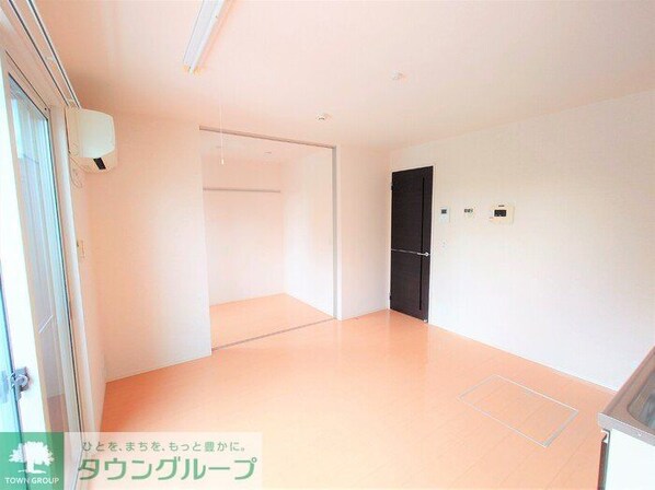 カルチェラタンの物件内観写真